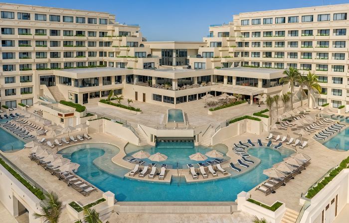 Secrets Mirabel Cancún Resorts and Spa
