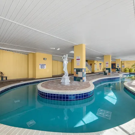 BEACHFRONT-Remodeled 200 + 5-star reviews-  Best LOCATION  River- 6th Floor