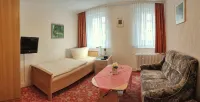 Hotel-Pension Haus Steinmeyer - Parkplatz