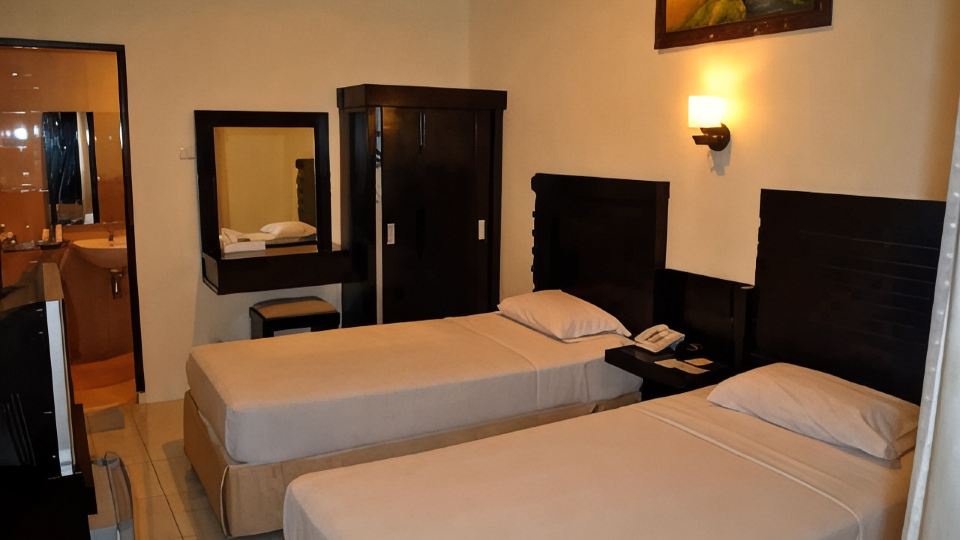 Grand Wisata Hotel