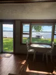 Quiet property on lake Oneida - Wi-Fi