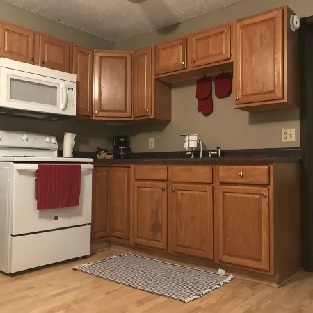The Raccoons Den in the quaint Village of Aurora