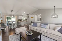 6BR/3BA House - 2nd Living and Entry - 18 Guests - 3 stjerner