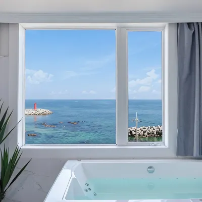M9 Spa and Ocean View Pension Hôtels à proximité de : Port de Jumunjin
