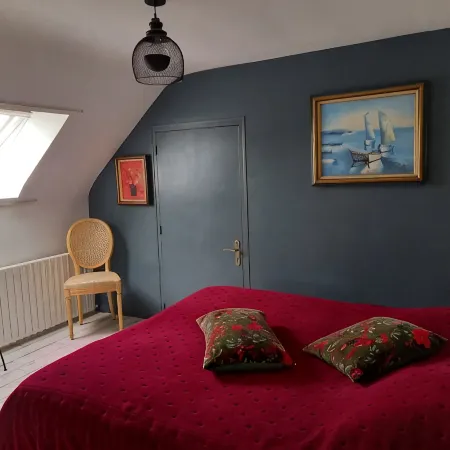 Furnished cottage "les Azalés" Отели в г. Плоэрмель