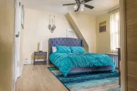 Exquisite Rogers Park 1bd/1bath Apt. Near Evanston - Condos