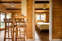 Private luxury log cabin with hot tub and stunning views! - 4-Star