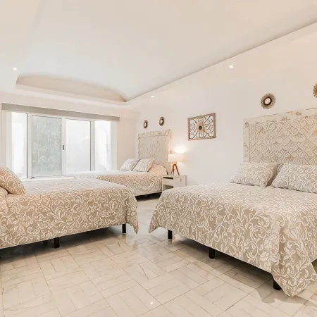 Hotel Zone-Stunning Residence-Complex on the beach