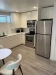 Large 2 bedroom private suite - Wifi