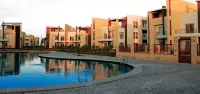 Marseilia Beach 4 - Families Only - Kolam Renang