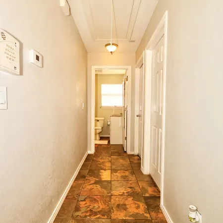 Bright & Cozy Retreat in the Heart of Plano Downtown Private Stay w Backyard