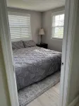 Lakefront Paradise  - Sleeps 6 - Only $400/Night - 3-Star