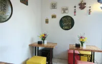 The Wayang Homestay - Kitchens