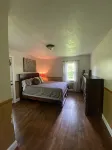 Whitley Woods Cottage, secluded on 80 acres, Chadwick MO - Homestays