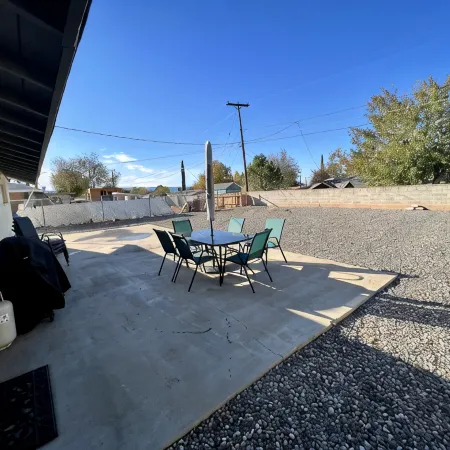 4 bdrm/ 2 bath house close to lake Powell, antelope canyon and horseshoe bend
