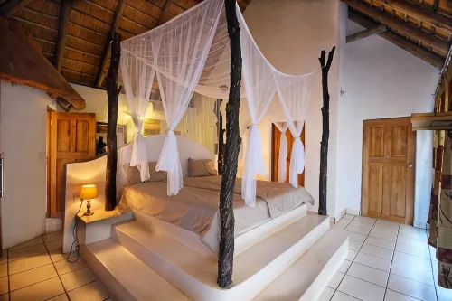 Normann Safari Bush Lodge - Hot Tub