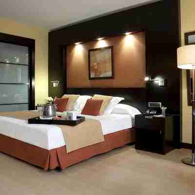 Intelier Rosa Rooms