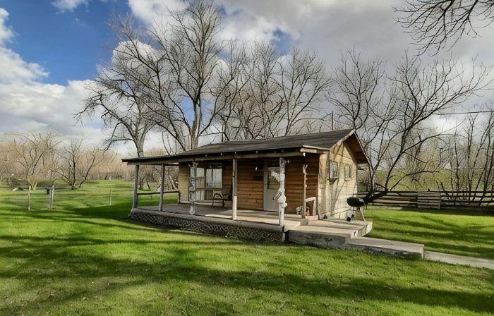 Deer Creek Pony Express Cabin
