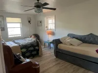 Pet friendly home, pond, paddle boat, fishing gear, hiking, wineries, game room - 3-Star