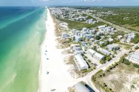 The Blue Palm at Inlet Beach • Steps to Beach & Pool • King Bed • 30A Florida - Wifi