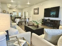 Waco's Brick Beauty! 0.7 miles to Magnolia Market, 1.1 miles to Baylor! - 4-Star