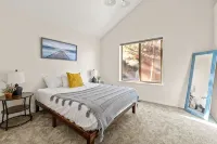 Beautiful | Hot Tub | Pet Friendly | Fenced - 3-Star