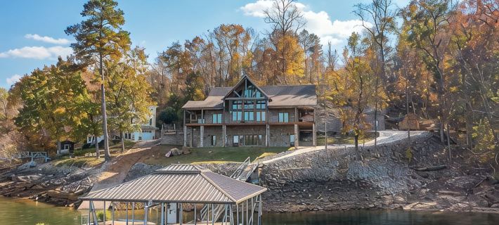 "LAKEVIEW": No Steps, Hot Tub, Boat/Swim Dock, Elevator Hotels in Winston County