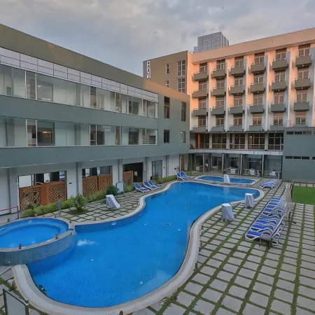 Rori Hotel