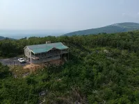 Secluded Mountain Cabin with Spectacular Views- Hiker's Dream - Bintang 4
