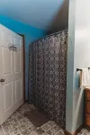 Cabin Near Pictured Rocks, Sleeps 8, 20 Min to Munising - Wi-Fi