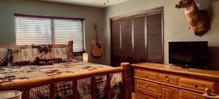 The Hat Creek Retreat Hotels in Shasta County