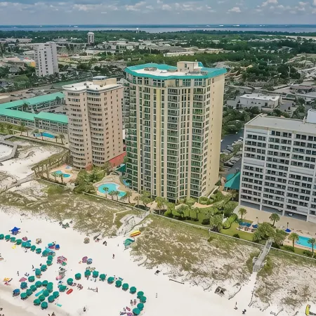 Great Beachfront Condo! Best View in Destin! Jade East Towers Unit 1250!