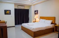 Baan Kiang Wang - bar