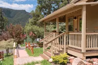 Relax Near Glenwood Hot Springs- 15 Minute Walk - 4성급