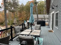 Very Spacious 3 Bedroom Family Owned Home. the Summer and Winter Fun is Endless! - Chalets