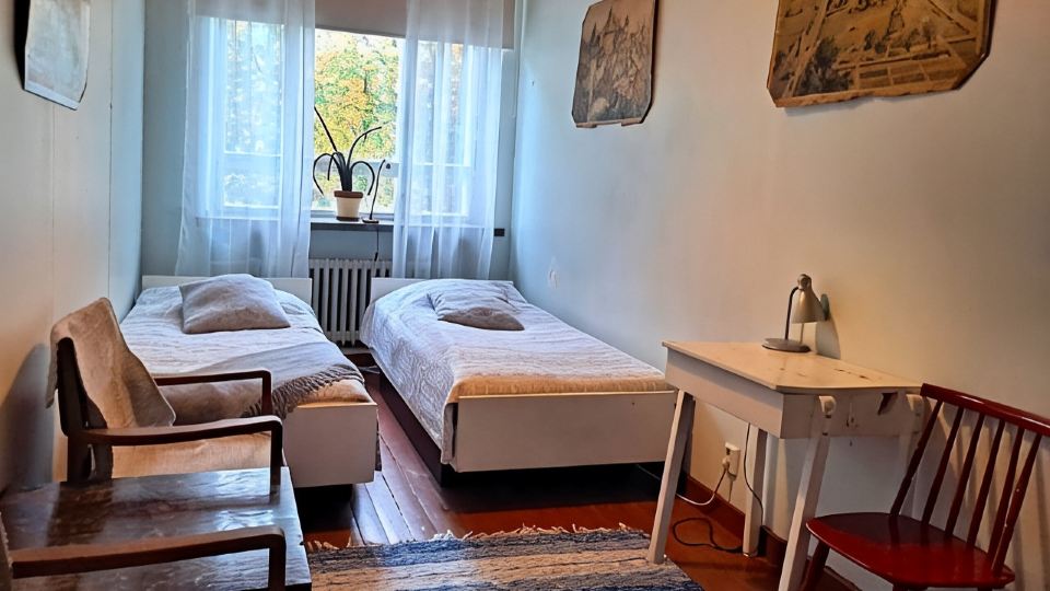 Vanhan Koulun Majatalo-Old School Guest House