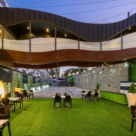 Hotel Zentral Ave
