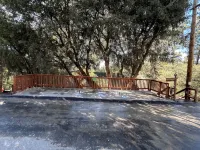 Idy Hideaway: Picturesque Mountain Cabin in Perfect Location - 3 estrellas