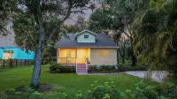NEW LAKE HOUSE Just remodeled  All newly furnished with comfort in mind. - 4-Sterne