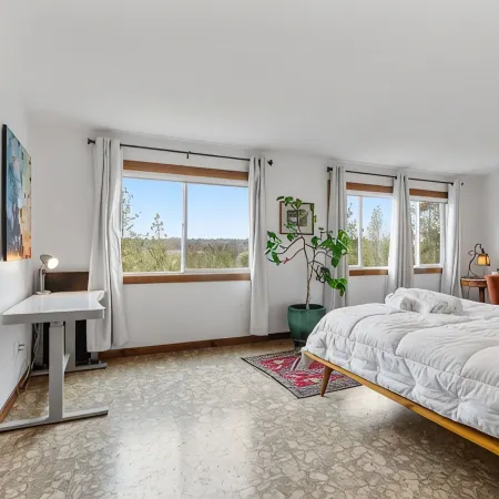 Penthouse in Browne’s Addition – 3Br/3BA, Views, Sauna, Two Balconies, 2,400 SF,