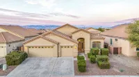 Tucson Pool Home -  Pets, Putting Green, No Hidden Fees - Jacuzzi