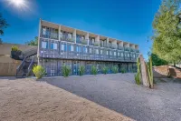 Casa Marina - Condos