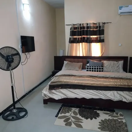 Dabotov Hotel and Suites