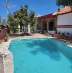 Bright, big, pool, 5 min 2 beach - Hot Tub