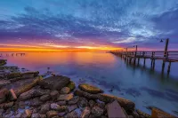 171 Seven Palms,  Fulton Breeze: Waterfront, Pool & Hot Tub - Homestays