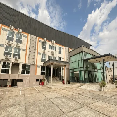 Collection O Mahidol Road Hotels near جسر مانغراي