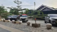 Kaliu Kostel Pacitan - Bãi đậu xe