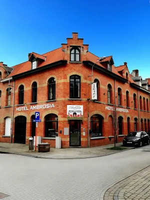 Hotel Ambrosia Hotel berhampiran Hostellerie Saint-Nicolas