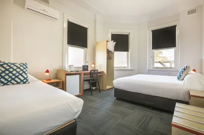 Melton Hotel Hotels in Lidcombe