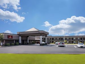 Clarion Inn & Suites Russellville I-40